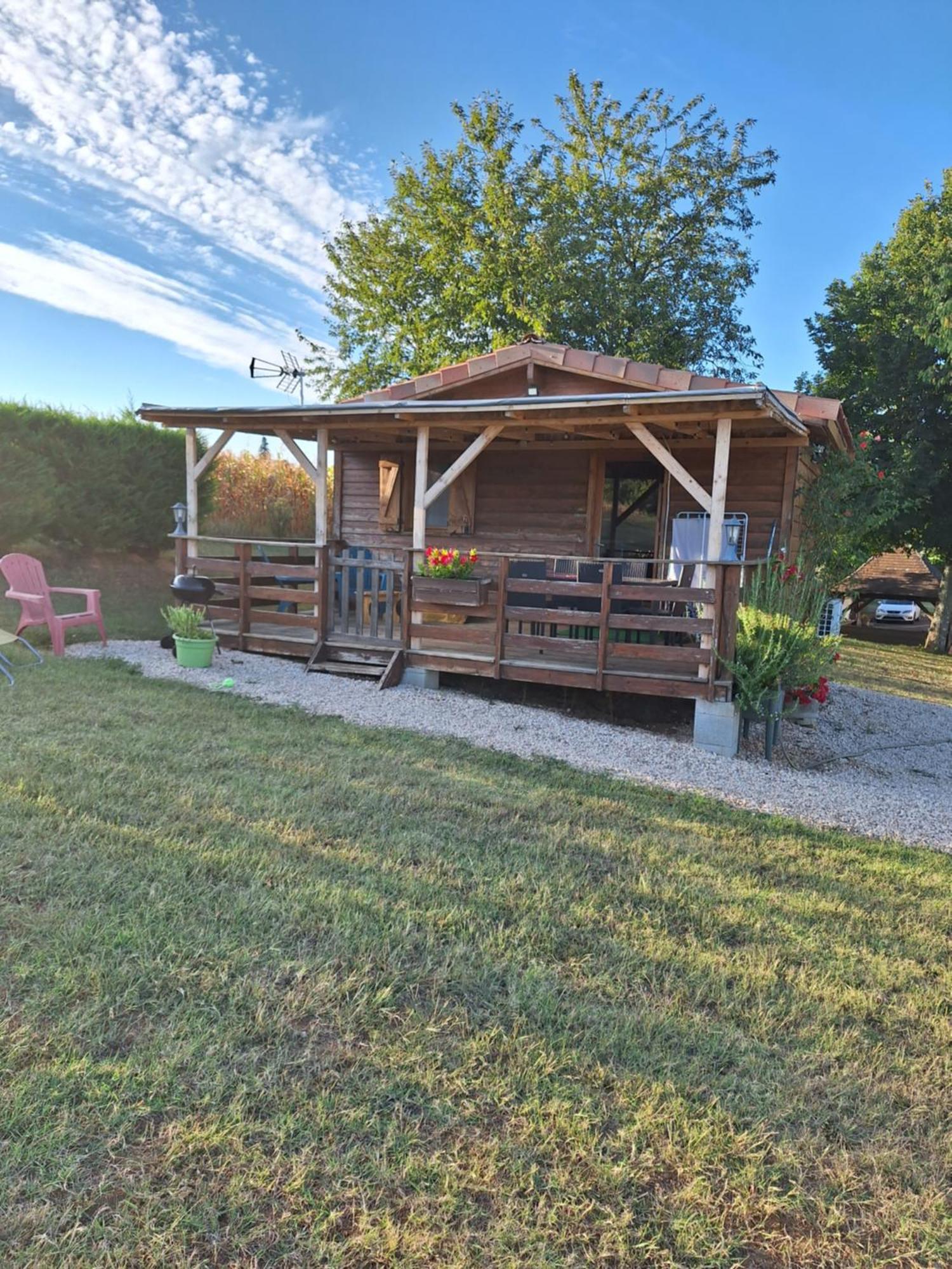 Le Chalet Douillet Saint-Genies Eksteriør bilde