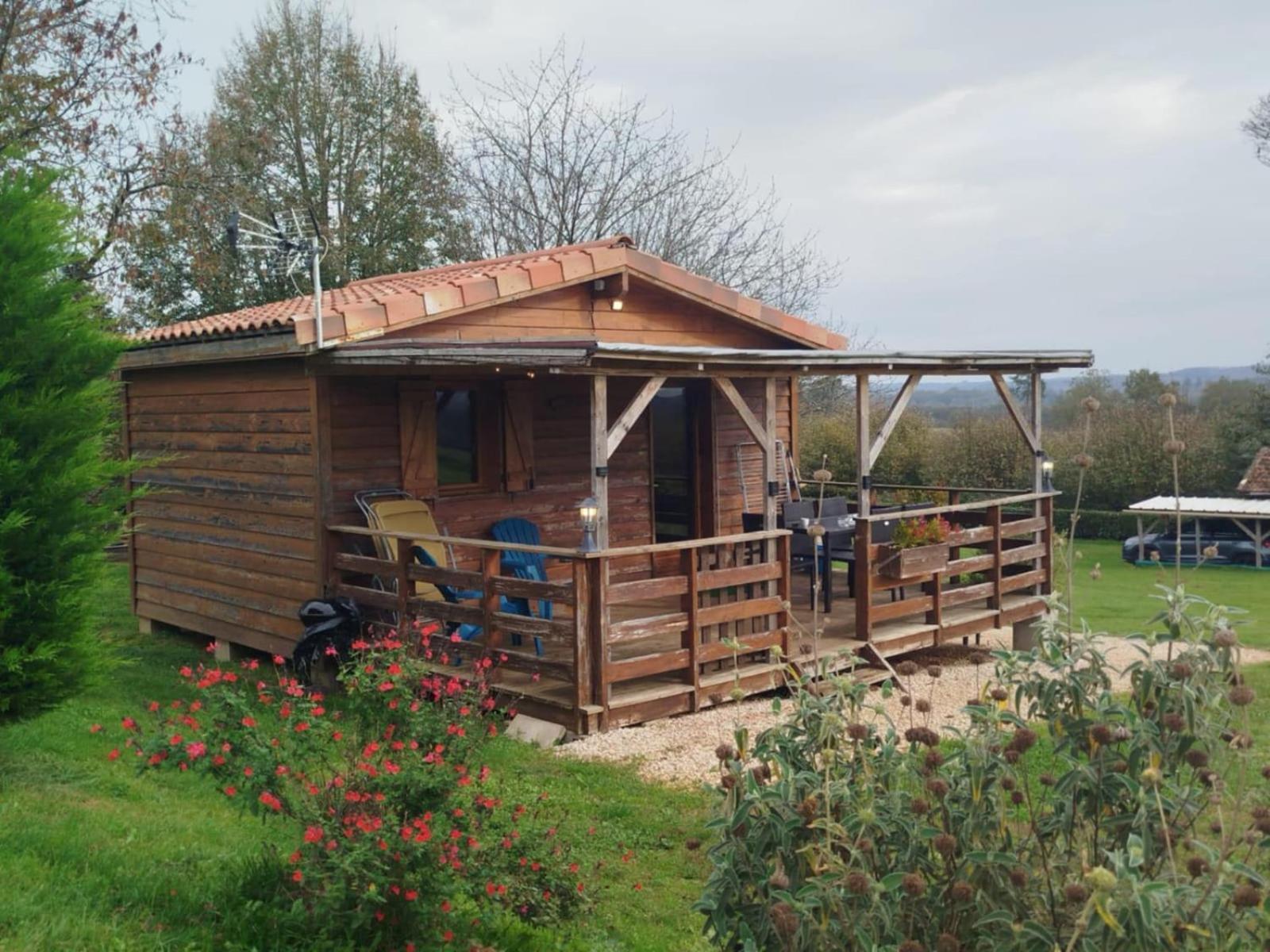 Le Chalet Douillet Saint-Genies Eksteriør bilde